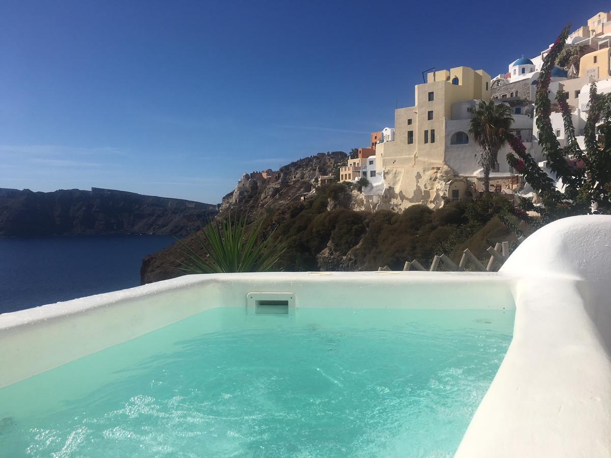 Liakada Oia Suites Kültér fotó