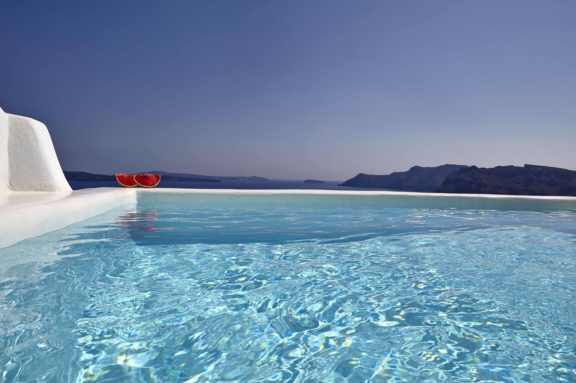 Liakada Oia Suites Kültér fotó