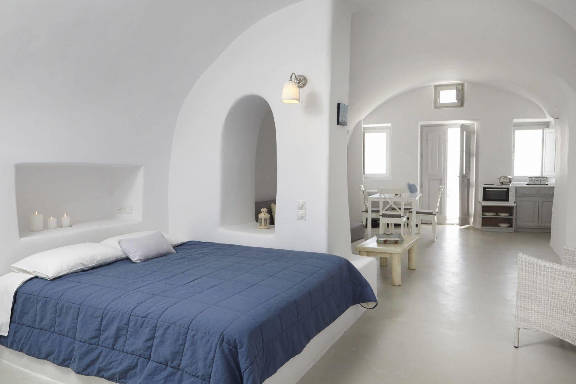 Liakada Oia Suites Kültér fotó