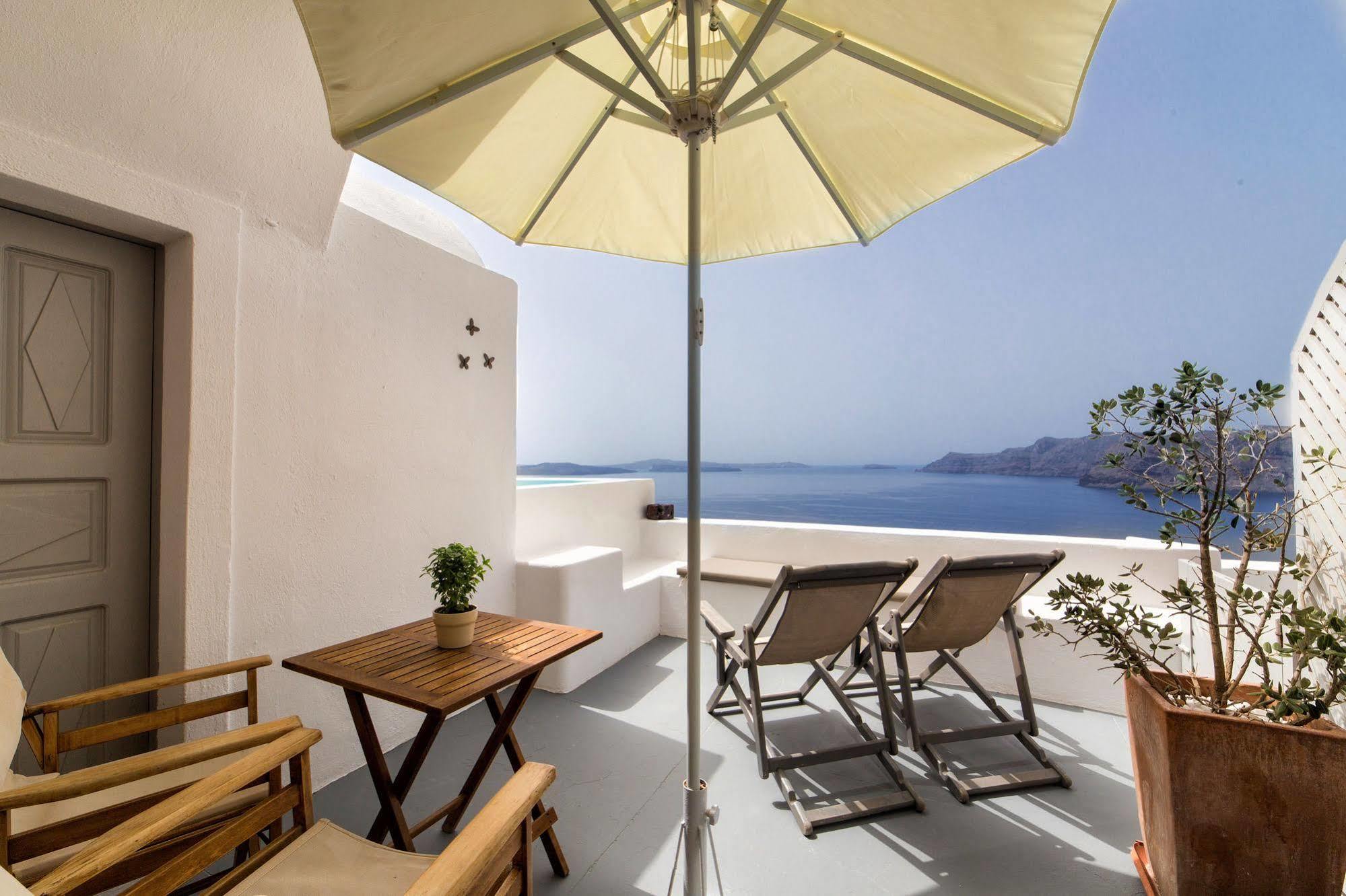 Liakada Oia Suites Kültér fotó