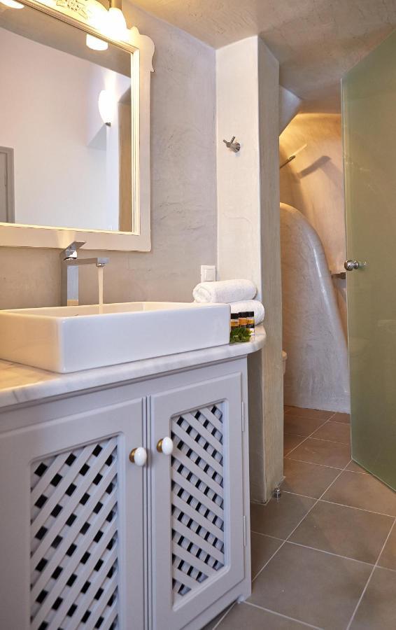 Liakada Oia Suites Kültér fotó